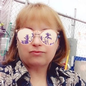 Meet your Posher, Cassie